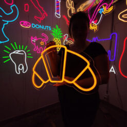 Croissant neon sign - Boulangerie Decor - maroc